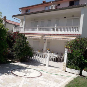 Apartments in Palit/Insel Rab 33184